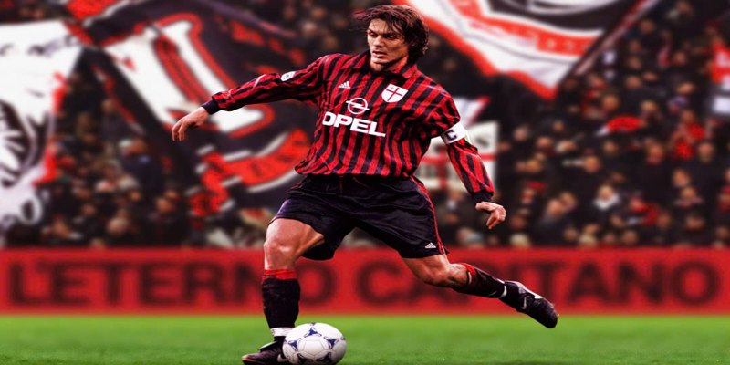 Paolo Maldini là định nghĩa của sự hoàn hảo ở vị trí trung vệ